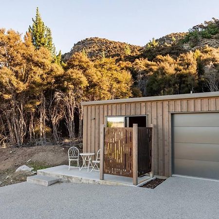 Ferienwohnung Cosy Studio With Mountain Views Wanaka Exterior foto