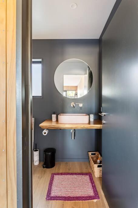 Ferienwohnung Cosy Studio With Mountain Views Wanaka Exterior foto